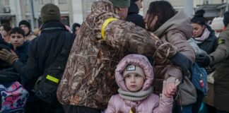 La ONU cree que Rusia traslada a la fuerza niños ucranianos para darlos en adopción