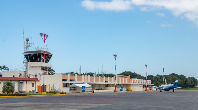 Cierran temporalmente el aeropuerto de Golosón en La Ceiba por daños en vehículo de salvamento
