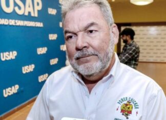 Artista nacional denuncia al Alcalde Roberto Contreras y dos funcionarios de su corporación
