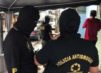 Incautan camión con varios paquetes de dólares y droga en San Pedro Sula