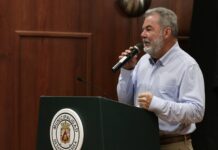 Roberto Contreras denuncia “persecución” por parte del Partido Nacional, a raíz de investigaciones por el MP