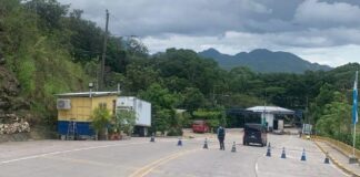 Dos menores de edad son detenidos por la Policía Nacional cuando pretendían salir del país