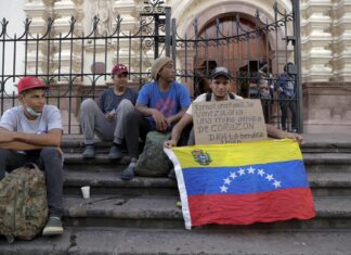 Guatemala niega el ingreso de más de 300 migrantes venezolanos y 56 cubanos