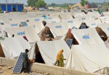 Angelina Jolie pide más ayuda para afectados por las inundaciones de Pakistán