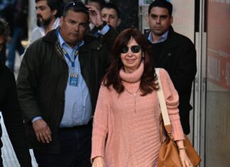 Peritos resetean por «error» el celular del agresor de Cristina Fernández y podrían perderse las pruebas