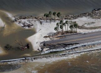 Ian vuelve a ser huracán en el Atlántico de EE.UU. y se dirige rumbo a las Carolinas