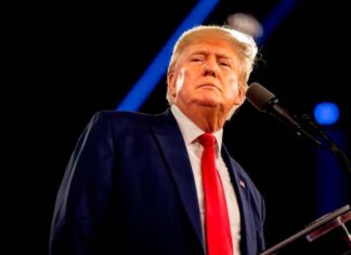 El FBI encontró documentos sobre armas nucleares de otro país en la casa de Trump