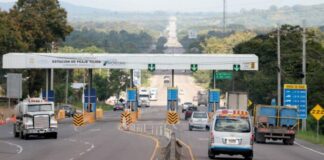 Hay paso libre y no se está cobrando en el peaje de Santa Cruz de Yojoa