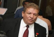 «Solo cambiamos la bandera; las acciones que seguimos haciendo son las mismas”, señala Edgardo Castro