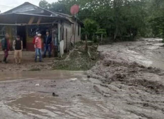 Evacúan a varias familias en El Progreso y San Manuel por desbordamiento del río Ulúa