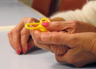 Crean un dispositivo de uso doméstico para seguir la progresión del Parkinson