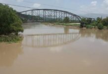 Suspenden clases para mañana miércoles en municipios de Cortés, aledaños al río Ulúa