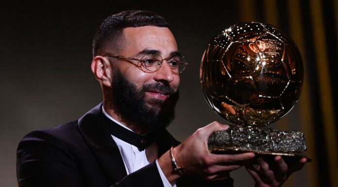 Karim Benzemá gana su primer Balón de Oro y se consagra como el mejor jugador del mundo