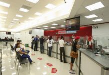 Bancos hondureños estarán cerrados a partir del mediodía de este miércoles