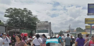 Hondureños realizan protestas en diferentes partes del país
