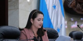 “No hay junta directiva más legal que la de este Congreso”, sostiene diputada Scherly Arriaga