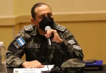 Jefe castrense reitera apoyo a presidenta Castro y tacha de falsa la especulación un golpe de Estado