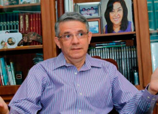 Vamos a dejar un sistema de Salud robustecido, favorecido y diferente, asegura el ministro de Salud