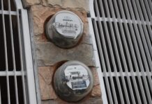 Economista señala que los subsidios a la tarifa eléctrica “siempre son dañinos”