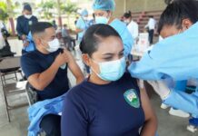 Colegio Médico dice que es “Incoherente y sin base científica, considerar que las vacunas anticovid provocaron muertes por esfuerzo físico”