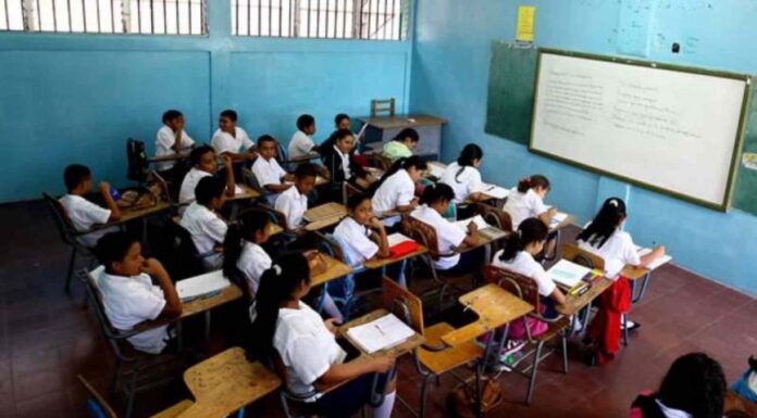 Educación suspende clases presenciales para este martes, pero autoriza la modalidad virtual donde las condiciones lo permitan