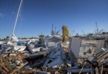 Florida informa de 58 muertes por Ian y sigue en modo búsqueda y rescate