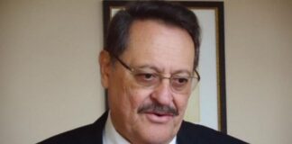 Edmundo Orellana dice que «Si la Directiva del Congreso fuese declarada ilegal, se rompe el orden constitucional y nos vamos a una constituyente”