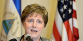 Embajadora Dogu: Nuevos magistrados deben aplicar las leyes con igualdad y en beneficio de Honduras