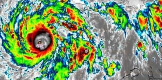 Tormenta tropical Julia será huracán esta noche cuando pase por un archipiélago colombiano