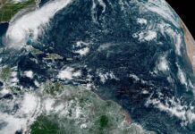 Se forma en el Atlántico la depresión tropical Doce, que tendrá «corta vida»