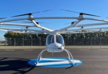 El primer taxi volador tripulado de Italia realiza su primera prueba de vuelo