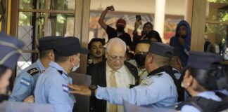 Consejo Universitario de la UNAH suspende la reunión ante zafarrancho de supuestos estudiantes