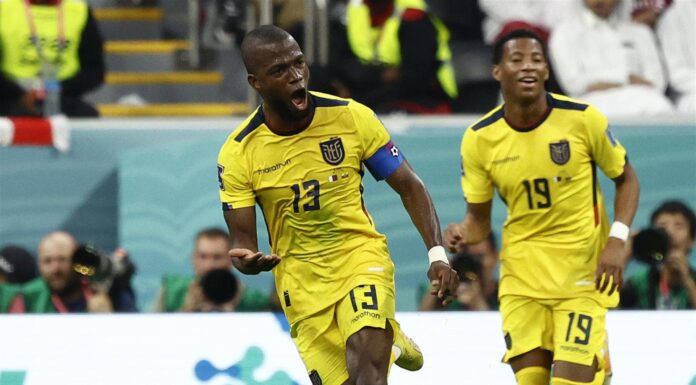 Con un doblete de Enner Valencia, Ecuador derrota a Qatar en el inicio del mundial