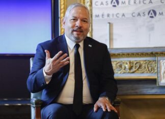 Una delegación hondureña viaja a EEUU para concretar comisión anticorrupción