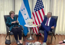 La embajadora Dogu y el canciller Reina hablan sobre el intercambio de información en la lucha contra el narcotráfico