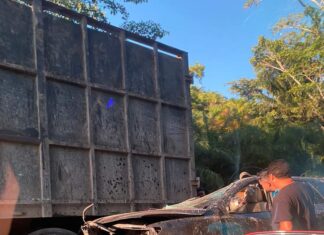 Cinco personas perdieron la vida en un accidente vial en la carretera CA-13