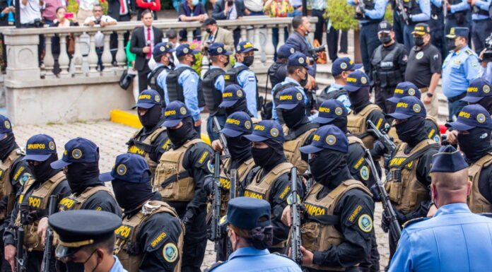 Alrededor de 20 mil agentes serán parte del plan antiextorsión lanzado por el gobierno de Honduras