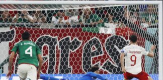 Lewandowski sigue sin puntería en un Mundial