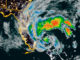 La tormenta Nicole avanza por el centro de Florida rumbo al Golfo de México