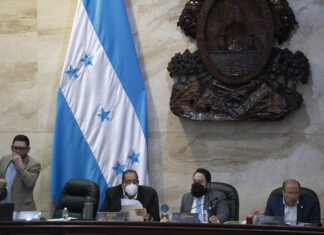 Luis Redondo dice que el Presupuesto General será aprobado en diciembre y el fondo departamental derogado