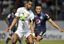 Olimpia vapulea 4-0 al Motagua y le arrebata el liderato en Honduras