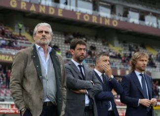 Renuncia toda la junta directiva del Juventus, incluido Agnelli