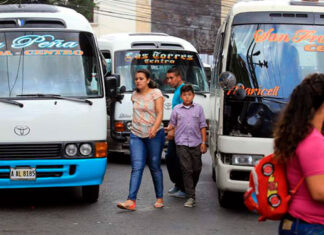 Transportistas deben proveerse su propia seguridad, dice general retirado de las FFAA