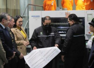 Inicia impresión de más de 82 millones de papeletas para los comicios en Ecuador