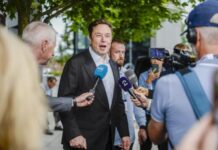 Musk dice que pronto aplicará «amnistía» a cuentas suspendidas de Twitter