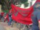 ¡Zafarrancho! Colectivos de Libre irrumpen en centro de Salud Alonso Suazo y se suspenden las atenciones médicas