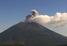 El Gobierno señala que «no hay peligro» de erupción de volcán de El Salvador
