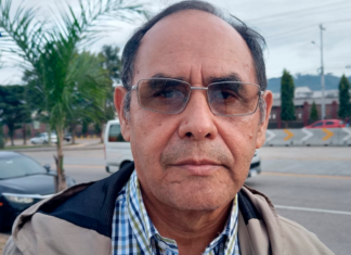 El gremio médico se está haciendo millonario a costa del Estado, dice economista