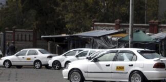 Autoridades del IHTT ejecutan operativos en la capital para contrarrestar ilegalidad en los taxis