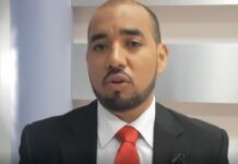 Ministro de Educación anuncia aumento salarial de L1,500 para los maestros